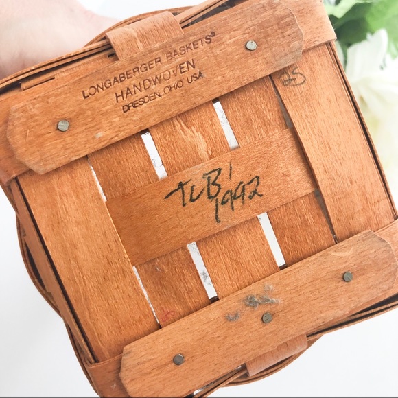 Longaberger 1993 Inaugural Basket - Picture 3 of 4